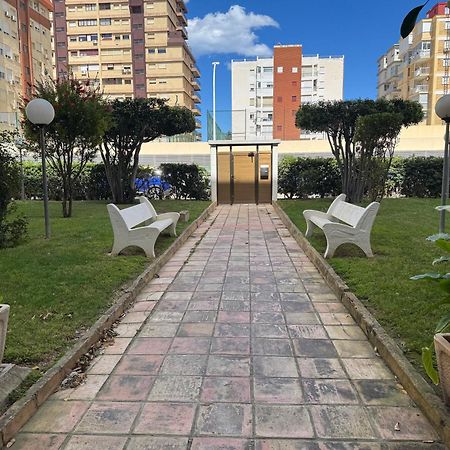 Lovely Family Apartment 2 Min. From The Beach Playa de Gandia Exteriör bild