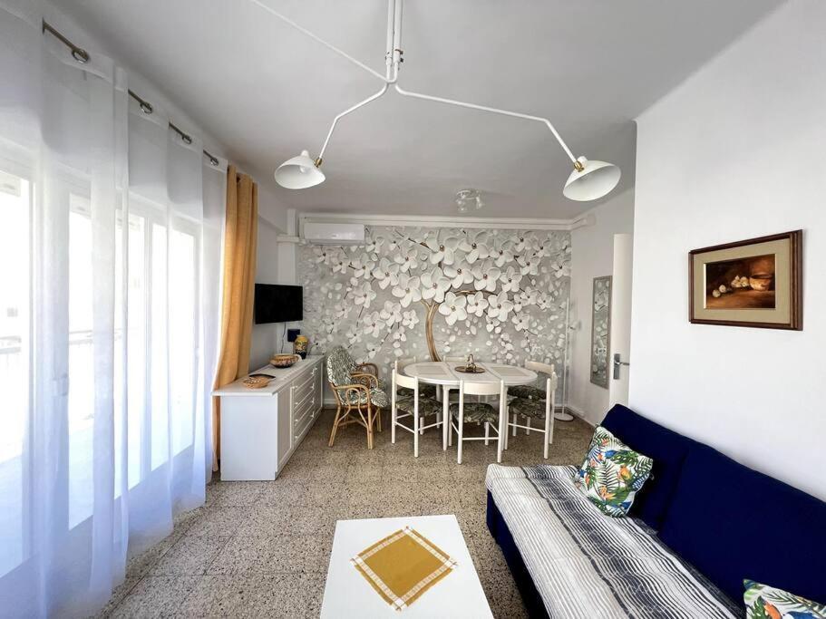 Lovely Family Apartment 2 Min. From The Beach Playa de Gandia Exteriör bild