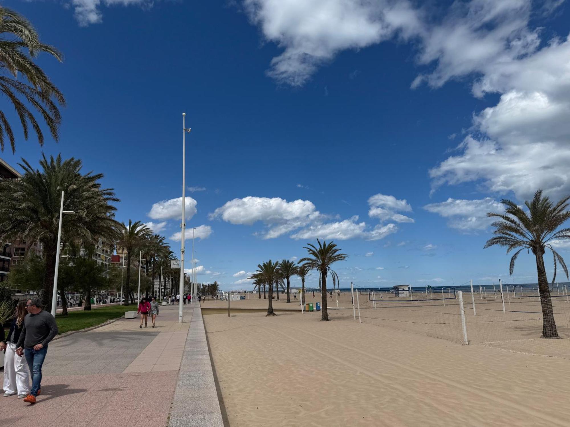 Lovely Family Apartment 2 Min. From The Beach Playa de Gandia Exteriör bild