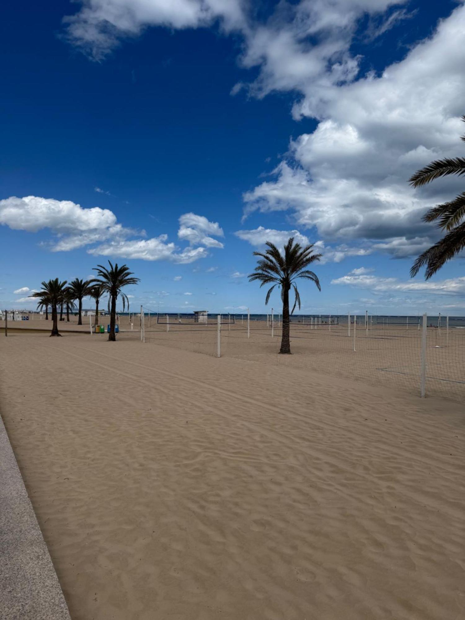 Lovely Family Apartment 2 Min. From The Beach Playa de Gandia Exteriör bild